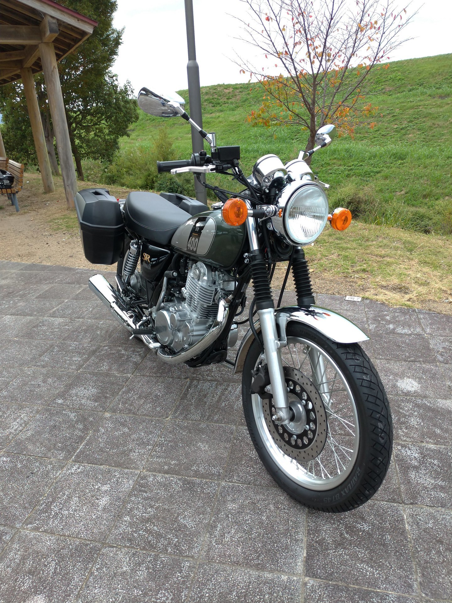 バイク】SR400のリアウィンカー交換: Life goes on!